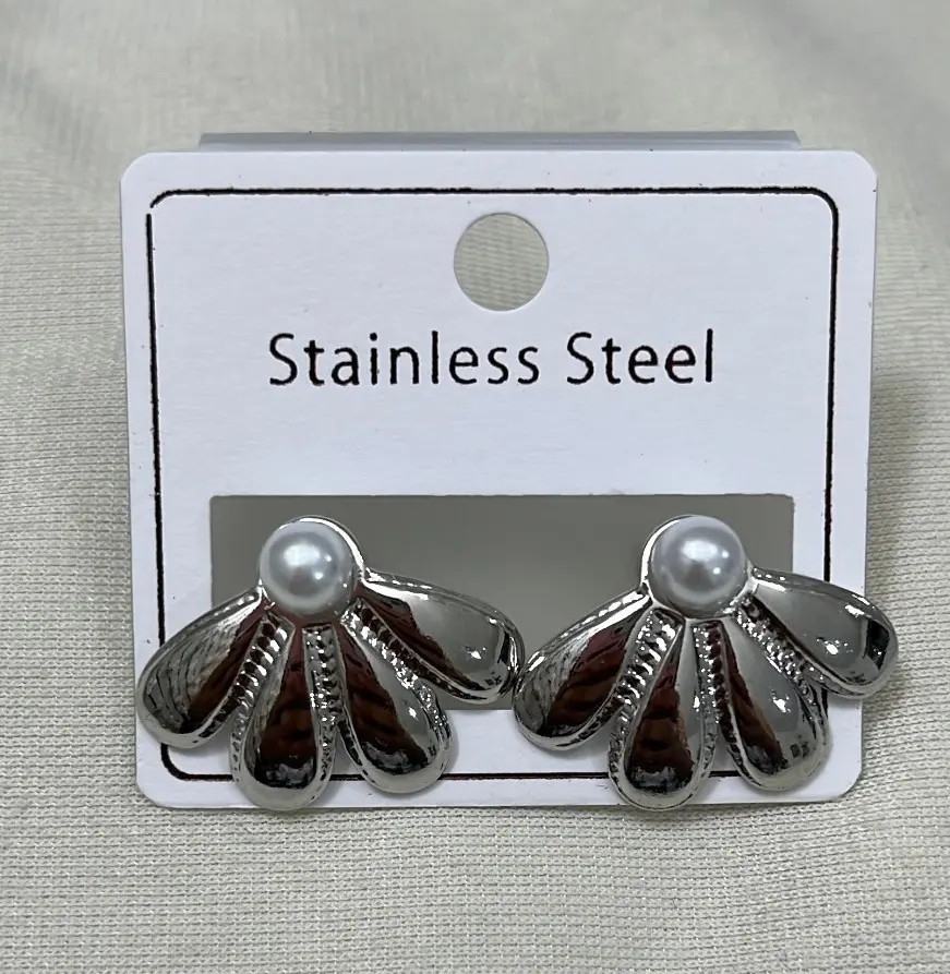 Fotografía de Aretes Concha Silver
