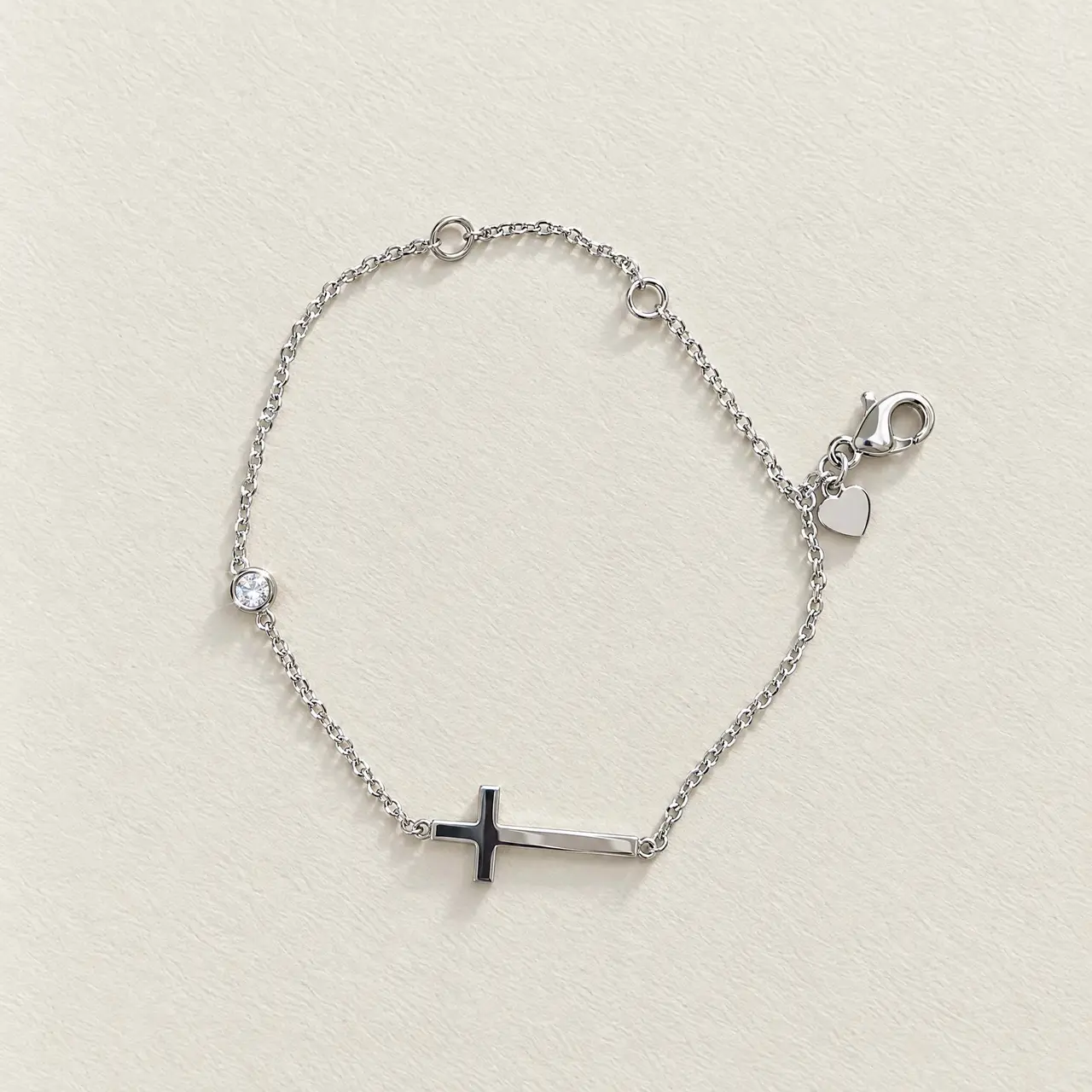 Fotografía de Pulsera Cruz Circonia Silver