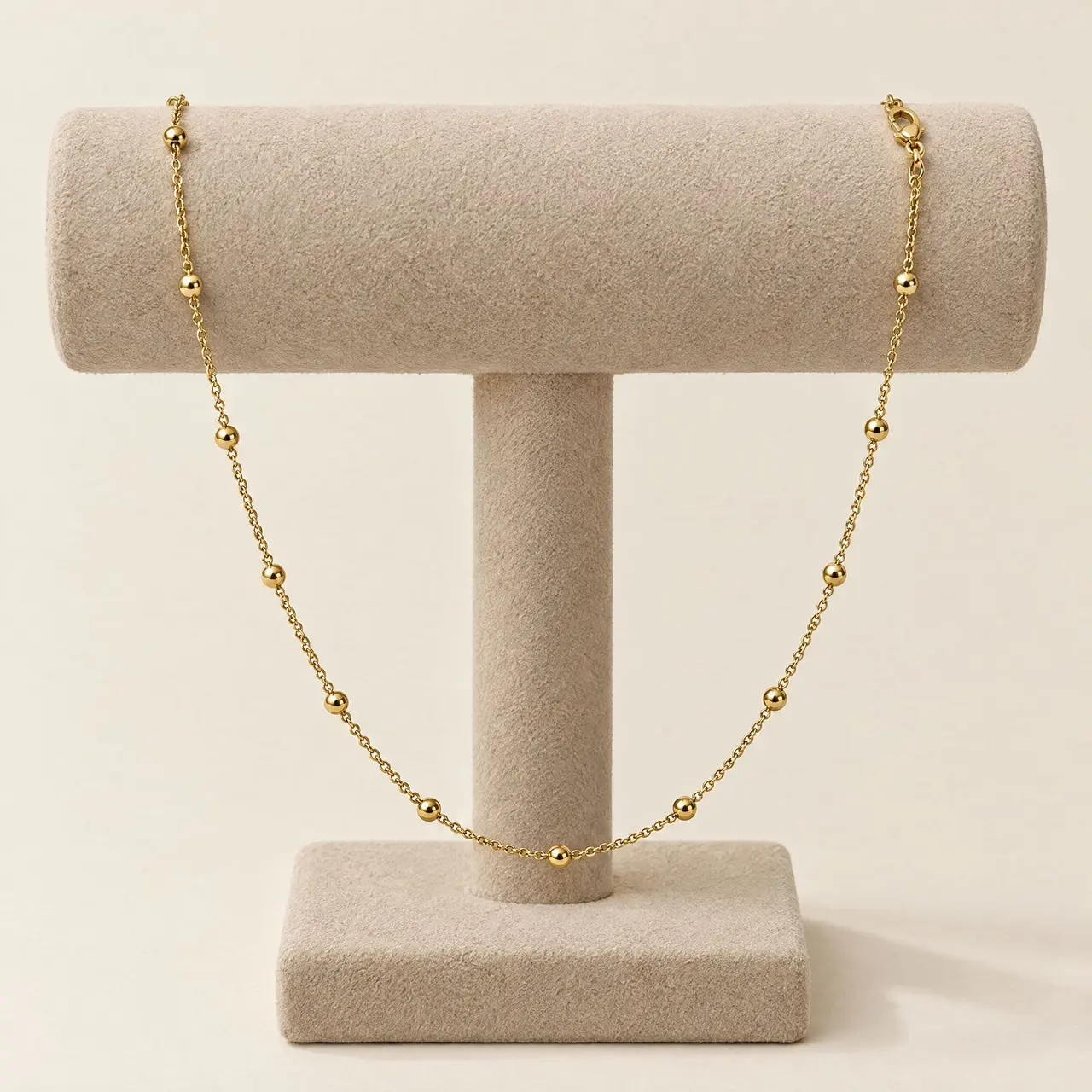 Fotografía de Collar Satélite Grande Gold