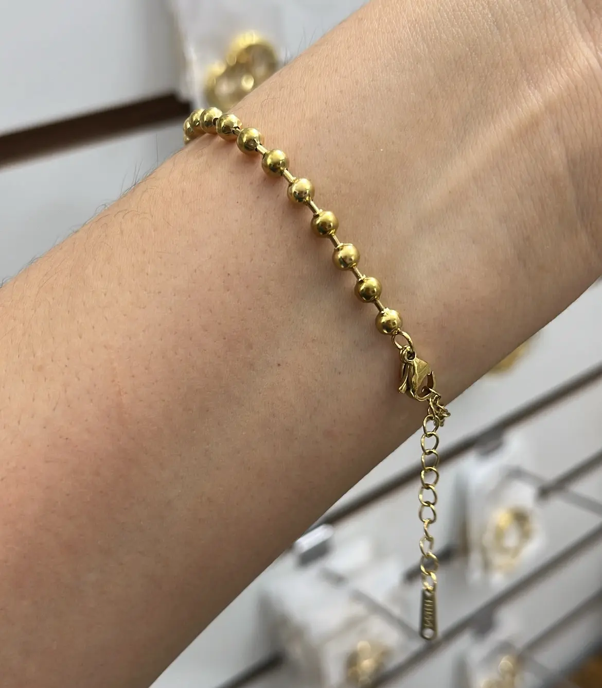 Fotografía de Pulsera Esferas Chicas Gold